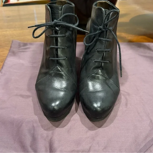 Paul Green Black Women's Lace-Up Ankle Boots Sz 5.5 UK / 8 US - Picture 1 of 6